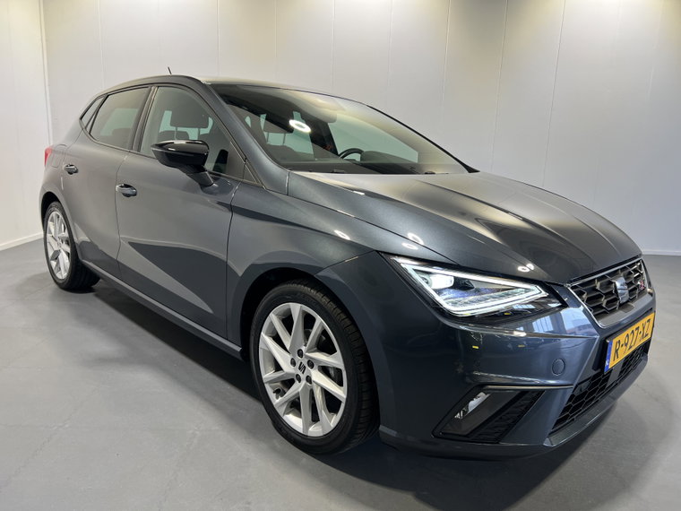 Vehicle Image 35