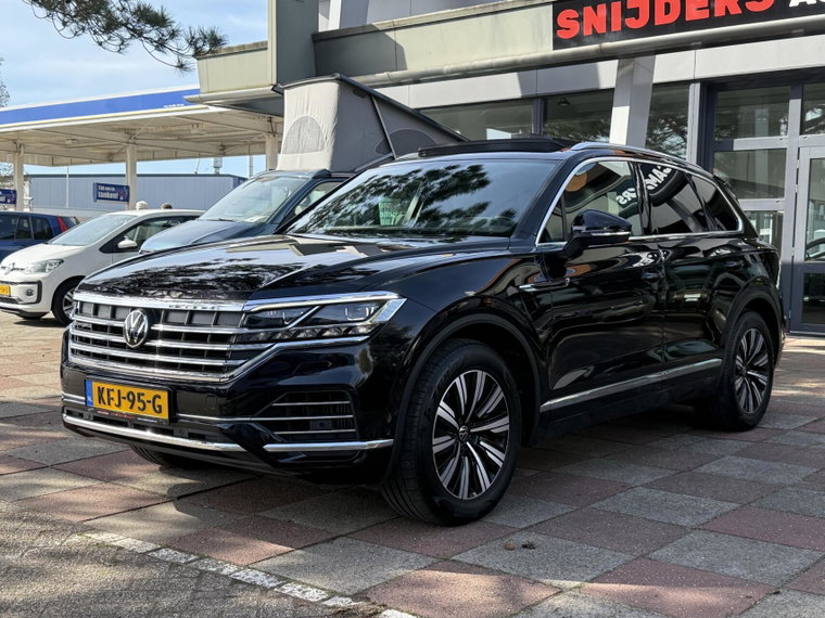 Vehicle Image 28
