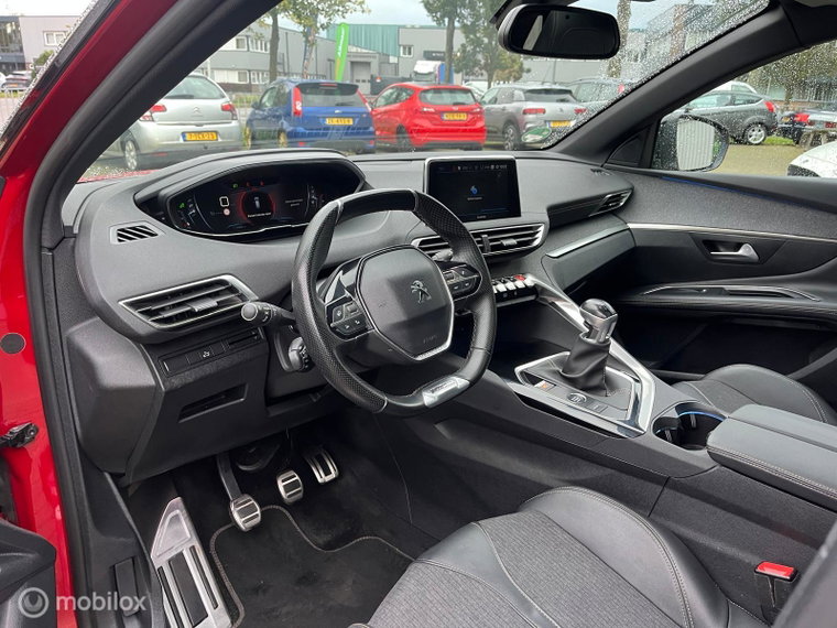 Vehicle Image 17