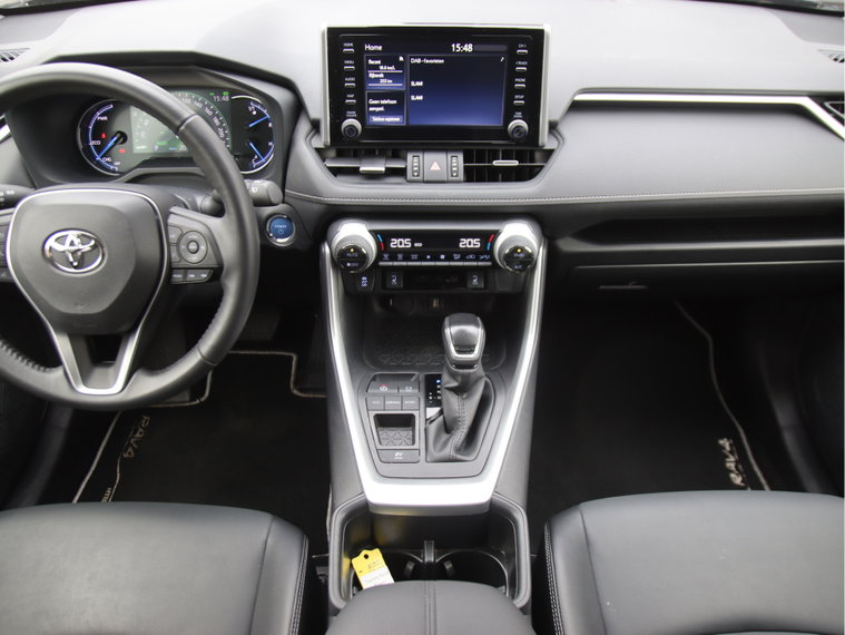 Vehicle Image 22