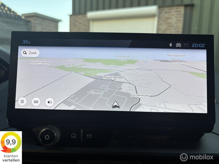 Vehicle Image 21