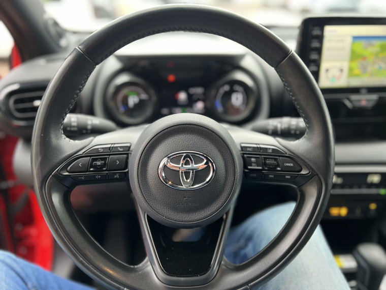 Vehicle Image 22