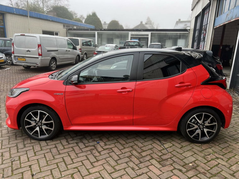 Vehicle Image 10