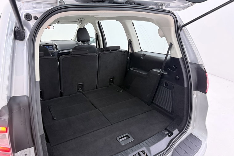 Vehicle Image 38