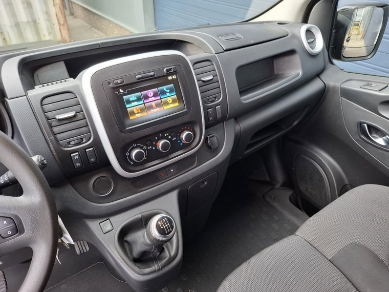 Vehicle Image 23