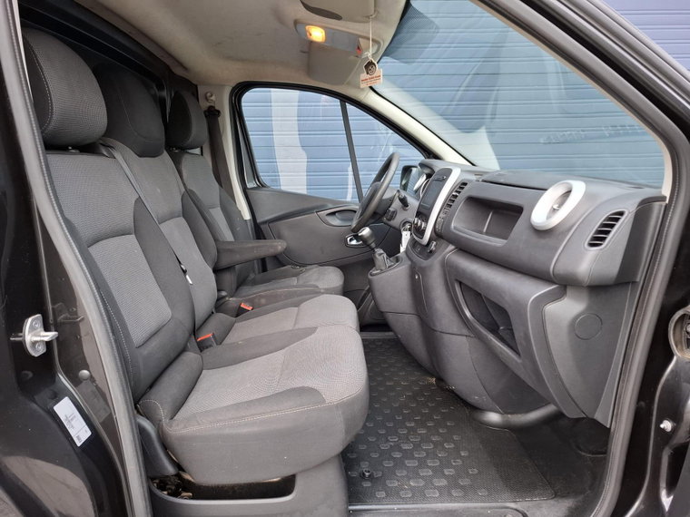 Vehicle Image 36