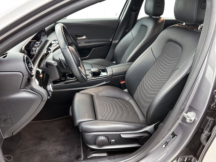 Vehicle Image 45