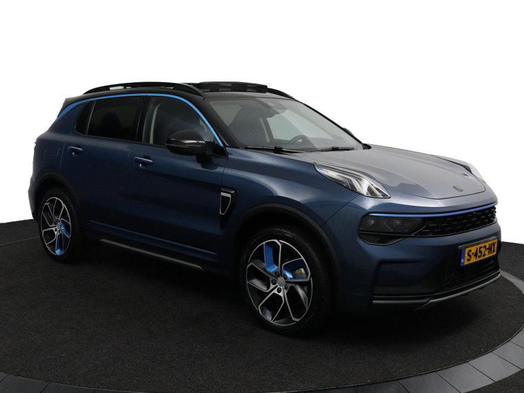 Vehicle Image 13