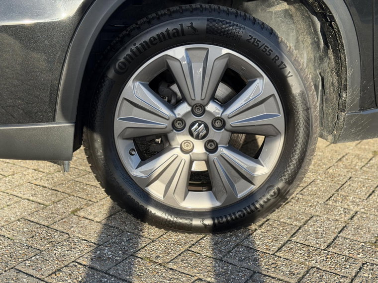Vehicle Image 20