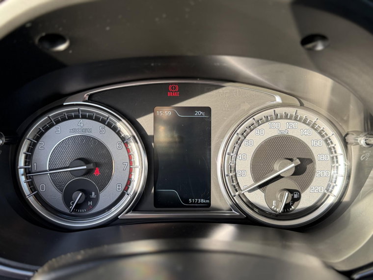 Vehicle Image 8