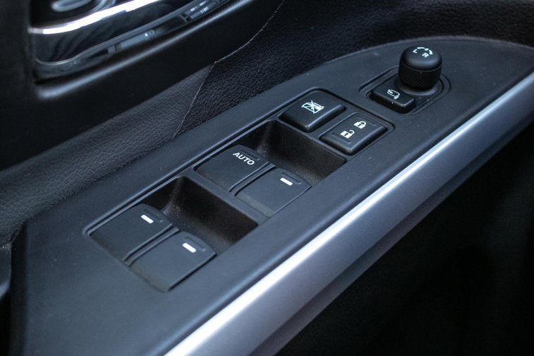 Vehicle Image 37