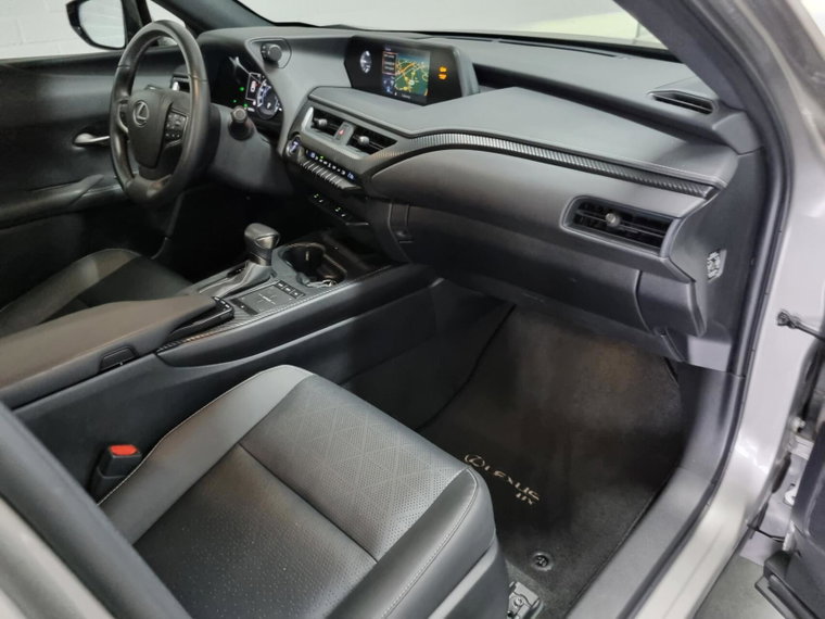 Vehicle Image 17