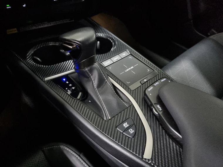 Vehicle Image 42
