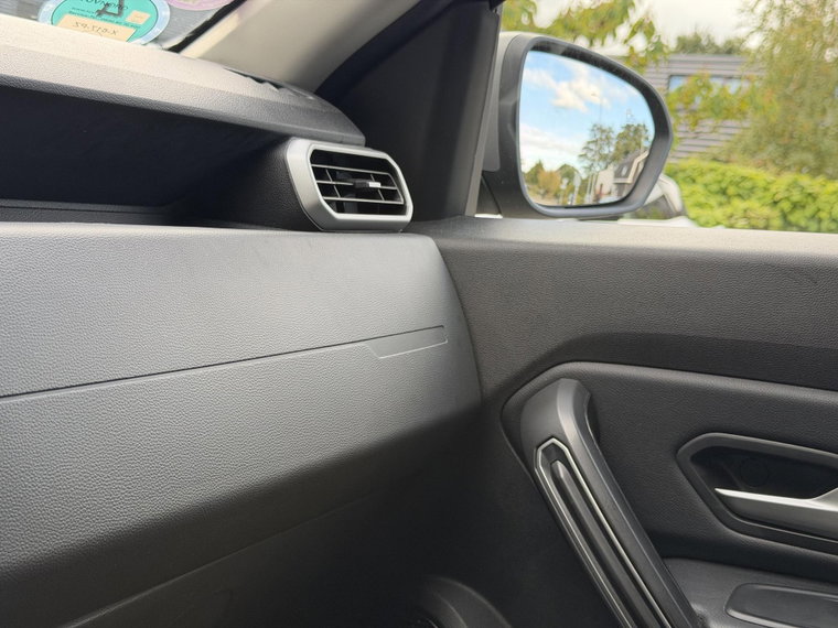 Vehicle Image 31