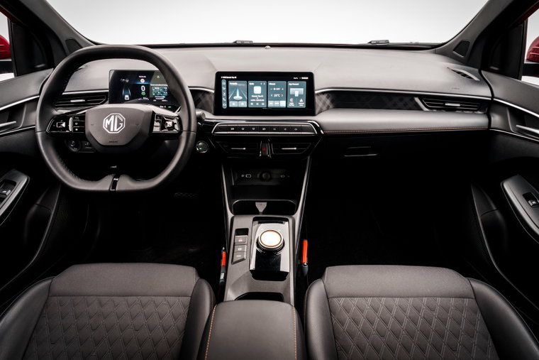 Vehicle Image 21