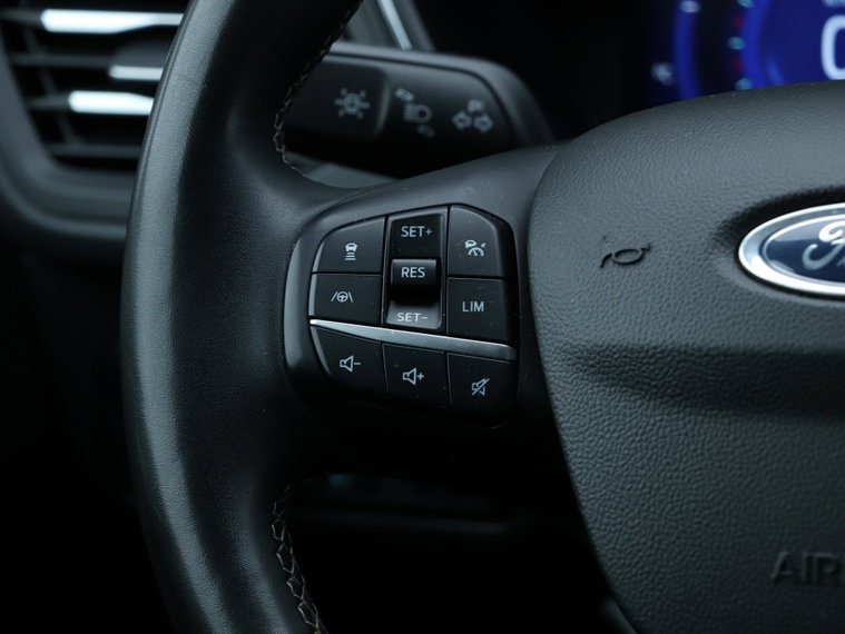 Vehicle Image 26