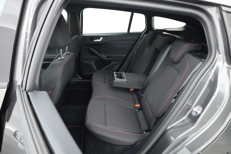 Vehicle Image 40