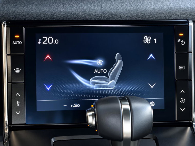 Vehicle Image 12