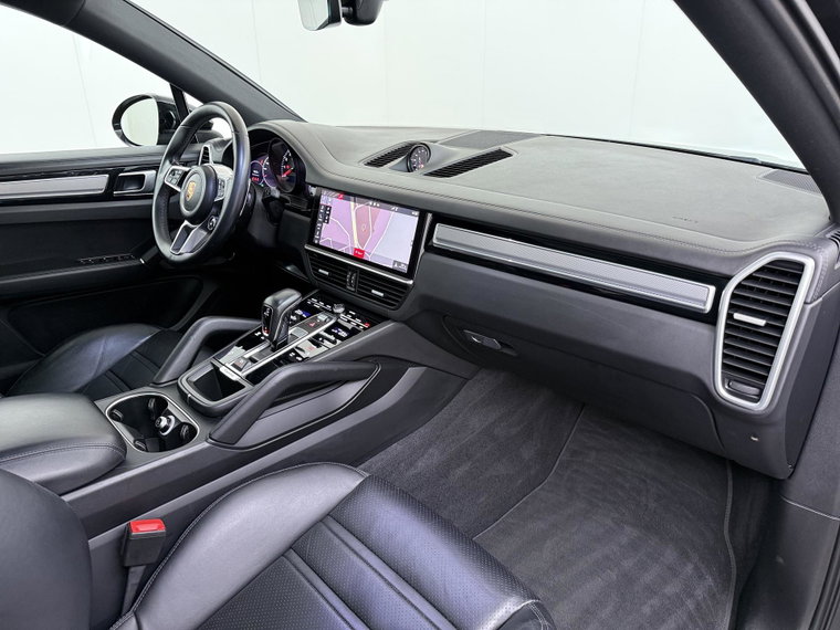 Vehicle Image 38