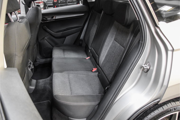 Vehicle Image 40