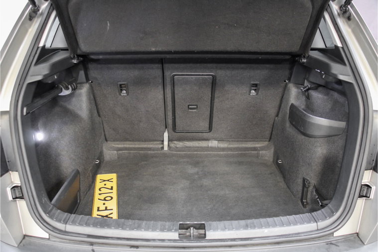 Vehicle Image 41