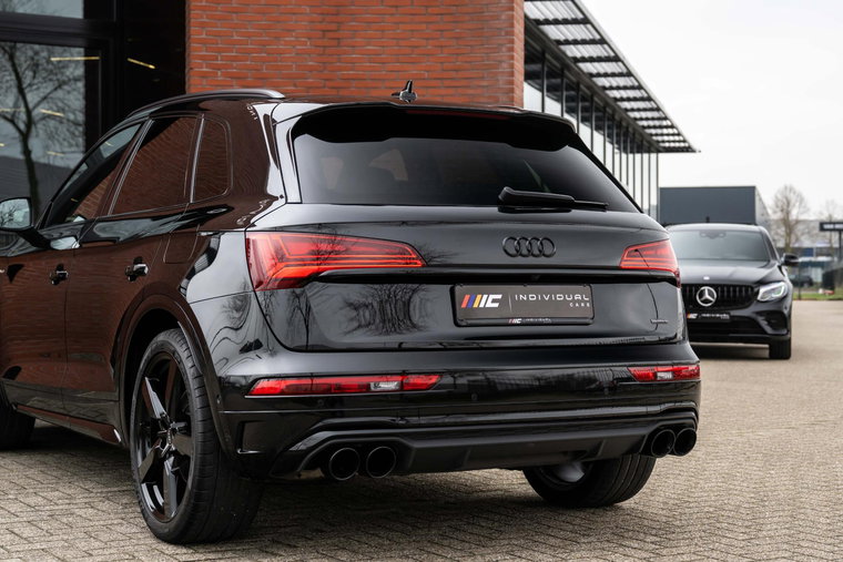 Vehicle Image 30