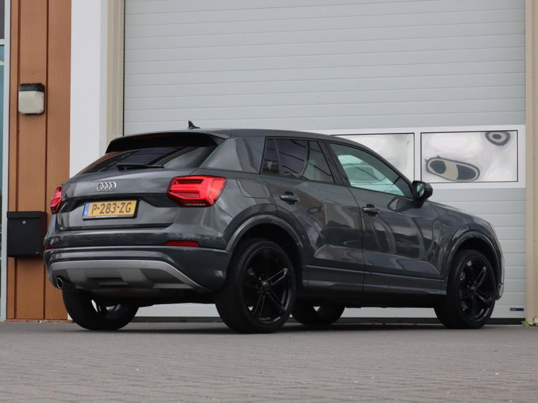 Vehicle Image 24
