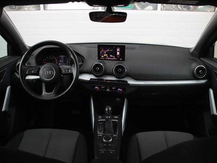 Vehicle Image 37
