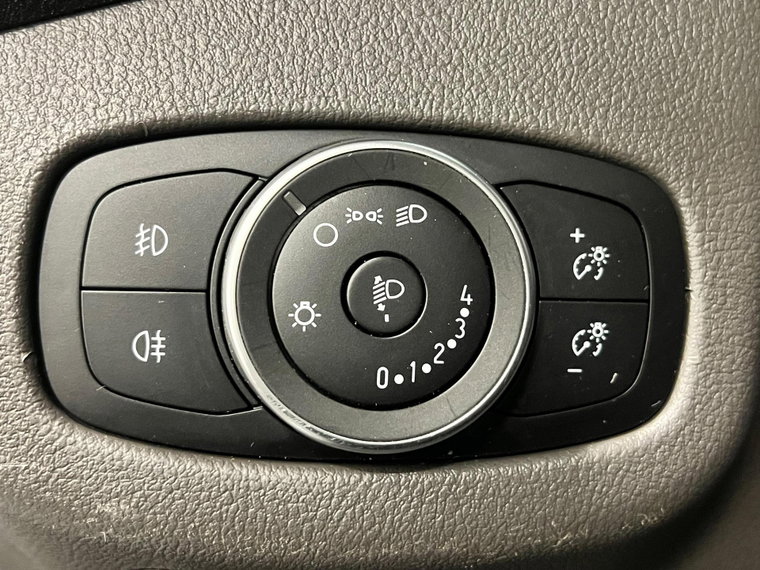 Vehicle Image 27