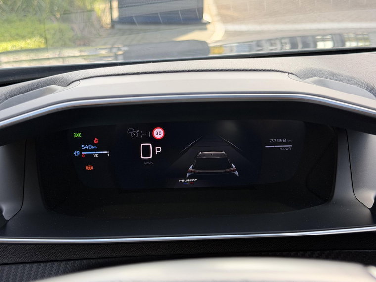 Vehicle Image 19