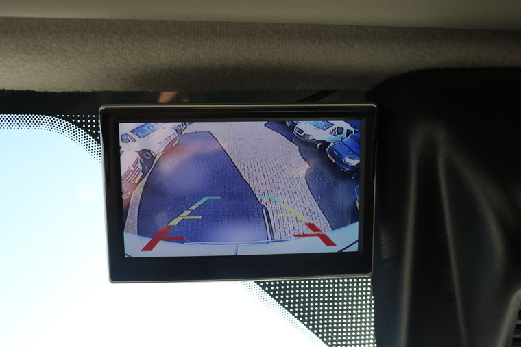 Vehicle Image 21