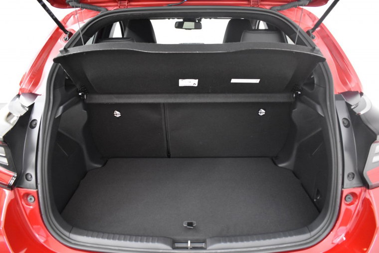 Vehicle Image 38