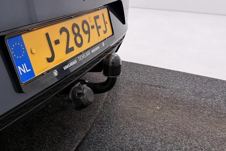 Vehicle Image 33