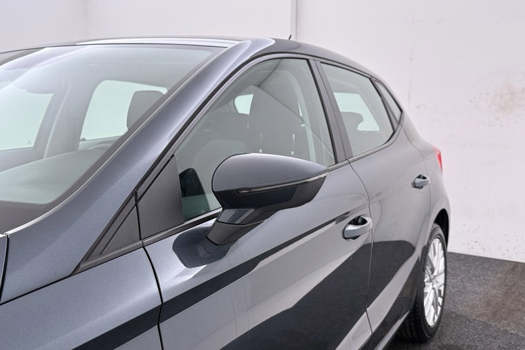 Vehicle Image 36