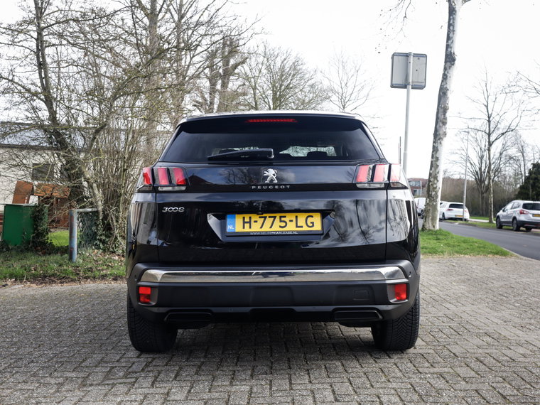 Vehicle Image 28