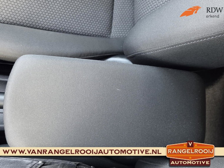 Vehicle Image 45