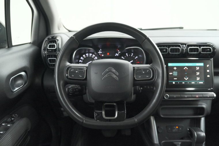 Vehicle Image 22