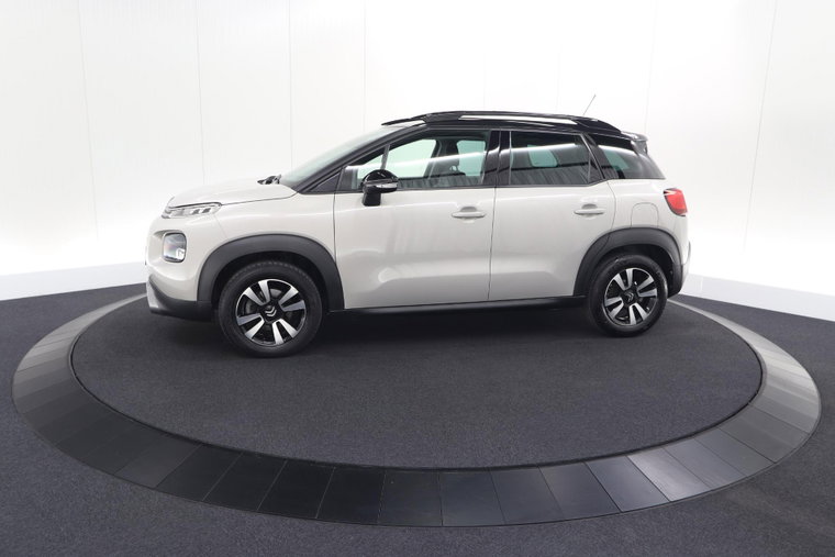 Vehicle Image 31