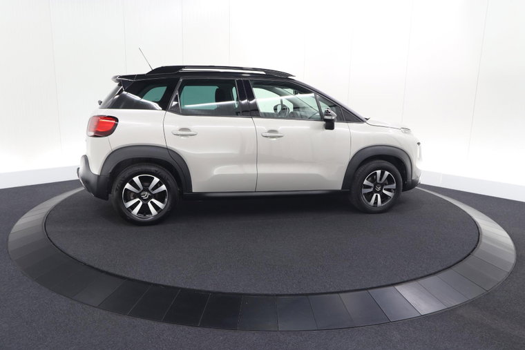 Vehicle Image 35