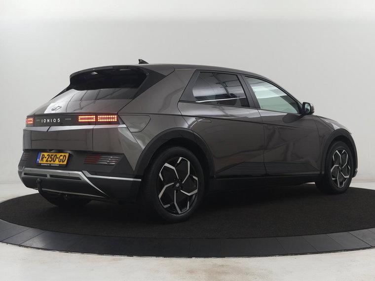 Vehicle Image 40
