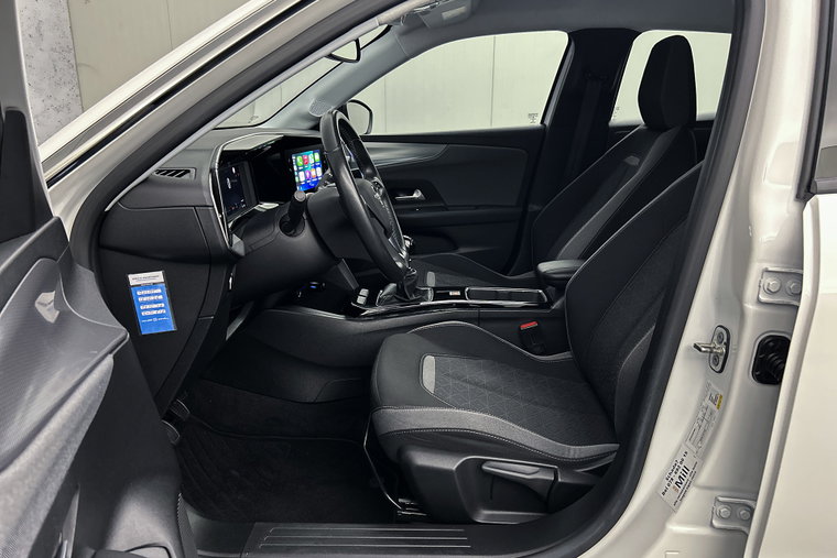 Vehicle Image 31