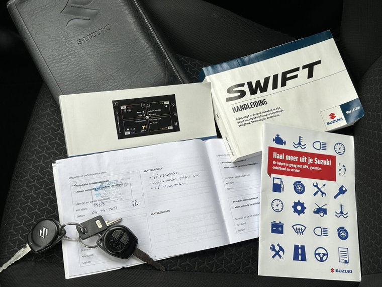 Vehicle Image 11