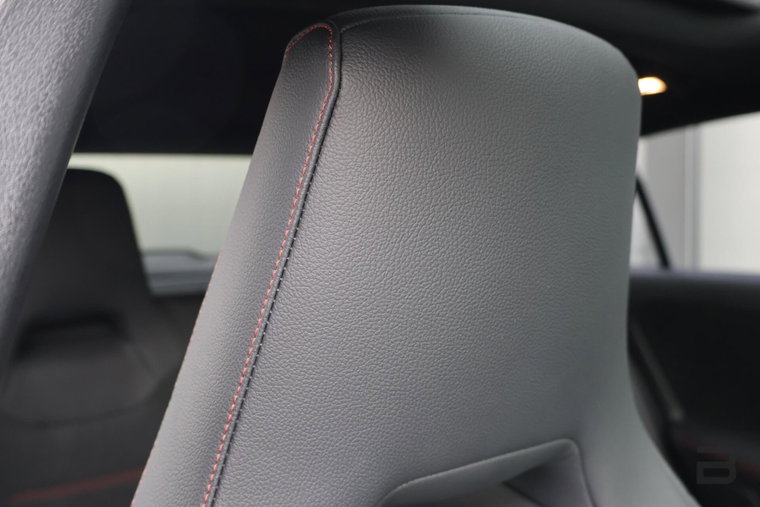 Vehicle Image 38