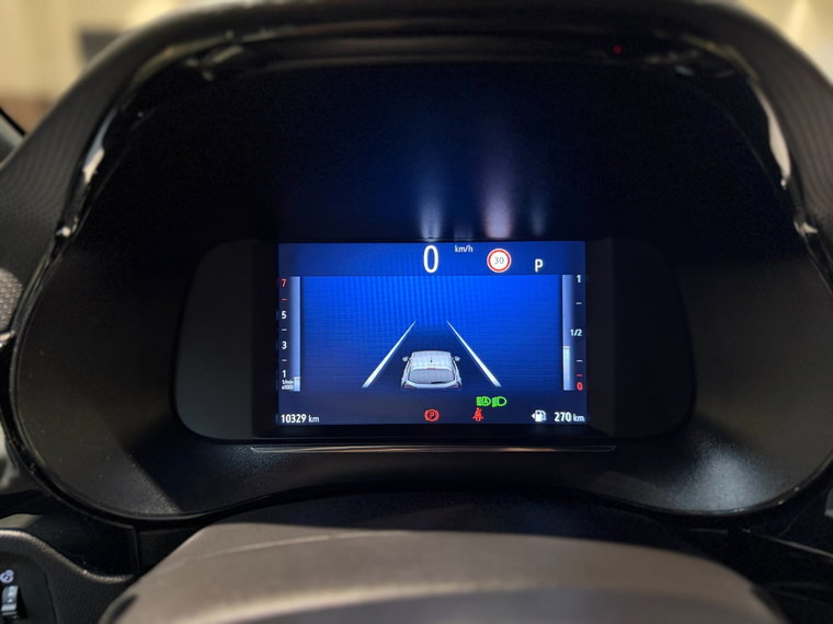 Vehicle Image 30