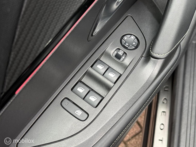 Vehicle Image 38