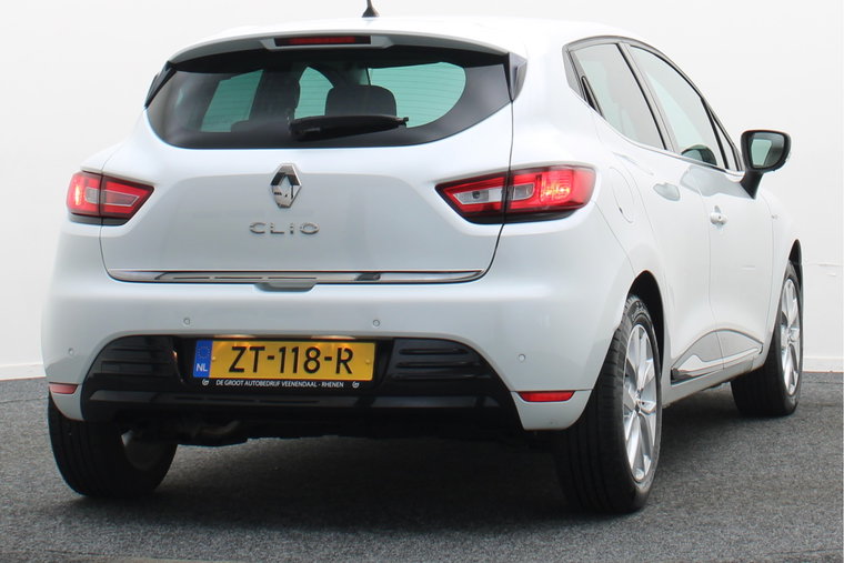 Vehicle Image 17