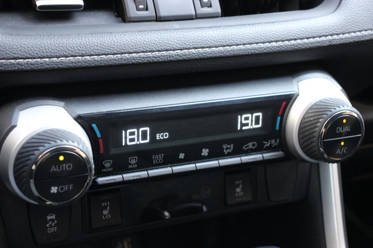 Vehicle Image 27