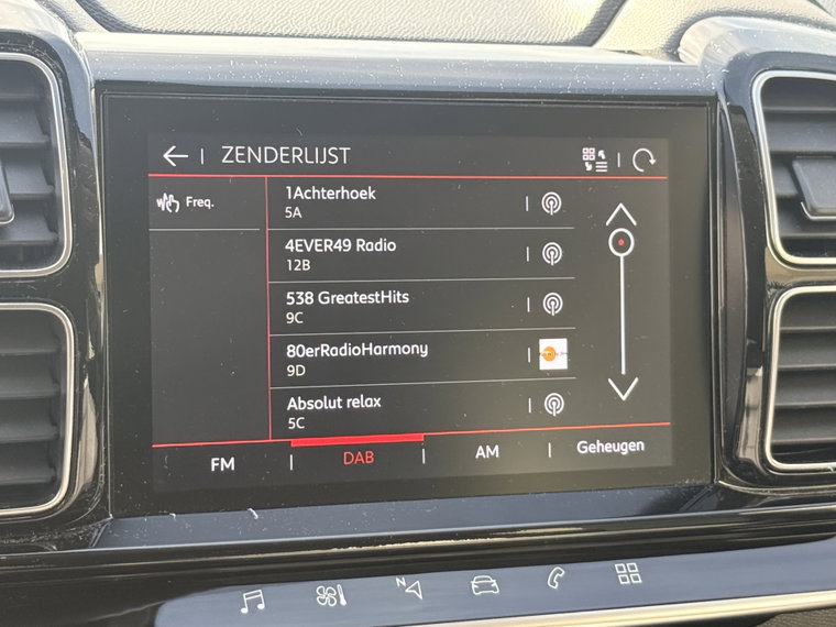 Vehicle Image 39