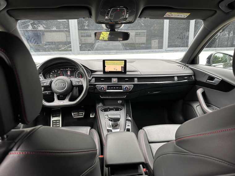 Vehicle Image 20