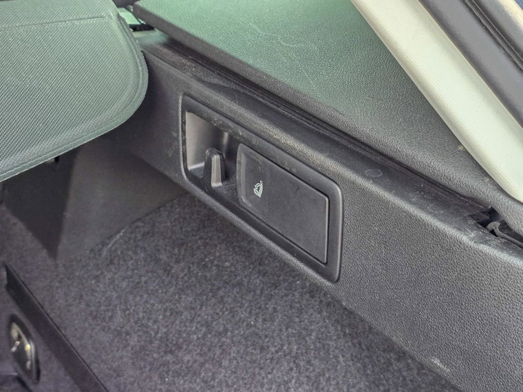 Vehicle Image 51
